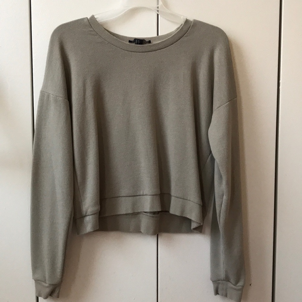 Cropped Crew Neck